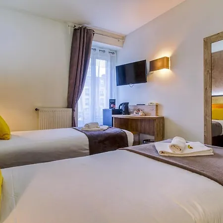 Saint Hotel