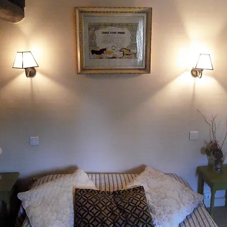 Saint Hotel 3*