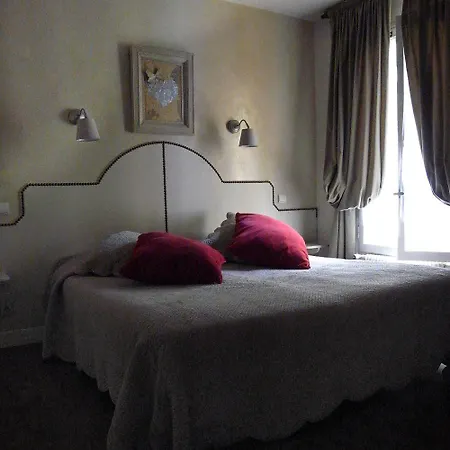 Hotel Saint 3*