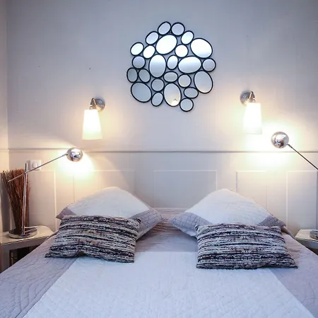 Hotel Saint Sarlat-la-Caneda