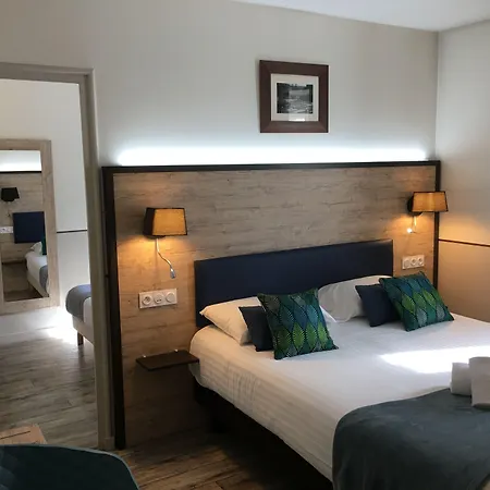 Saint Hotel