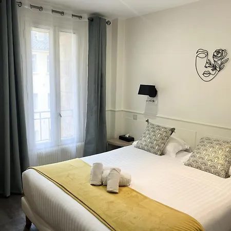 Hotel Saint 3*