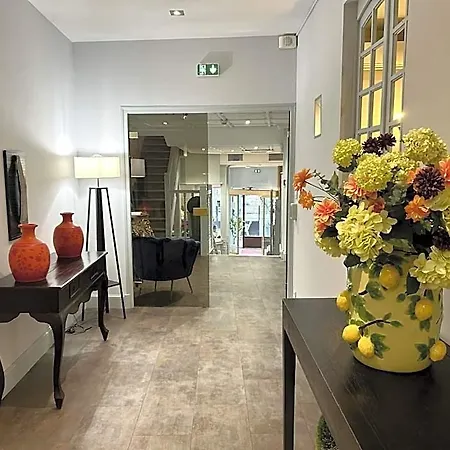 Hotel Saint 3*