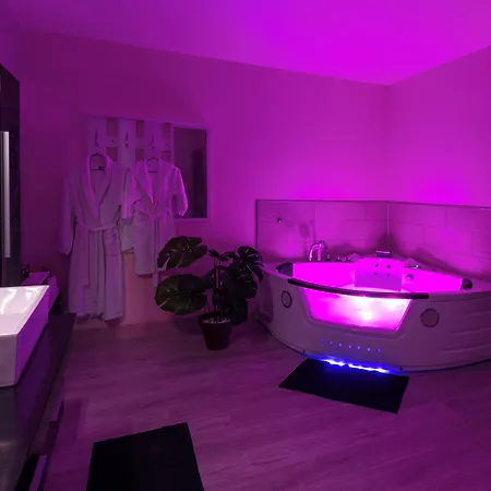 Otel Saint 3*