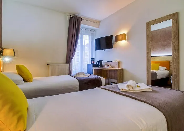 Saint Hotel