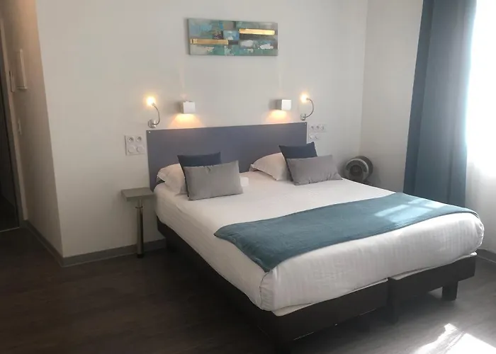 Hotel Saint 3*