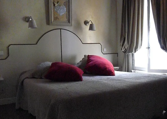 Hotel Saint 3*