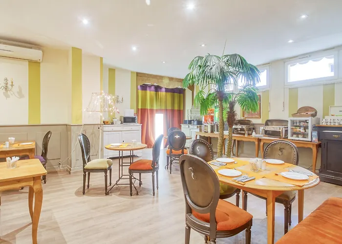 Hotel Saint Sarlat-la-Caneda