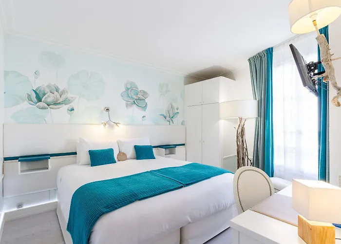 Saint Hotel Sarlat-la-Caneda