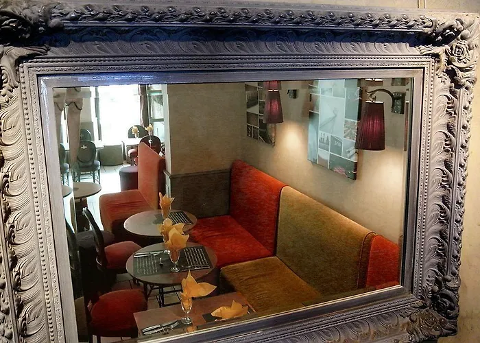 Hotel Saint Sarlat-la-Caneda